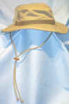 aussie_bucket_chinstrap.jpg (293204 bytes)